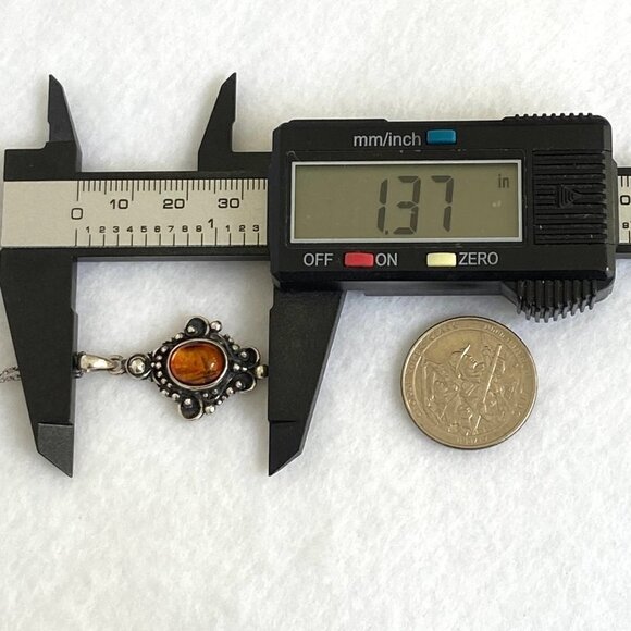 Sterling Silver 925 Oval Baltic Amber Ball Accent Pendant Necklace 18" Chain - Picture 13 of 16